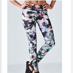 Full length fabletics leggings size L